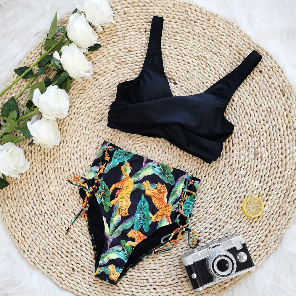 Bella bikini floral