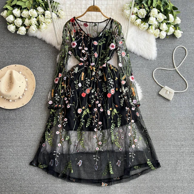 Bella Vintage Long Sleeve  jurk